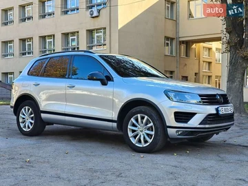 Авто Volkswagen Touareg 2015 № 7966378
