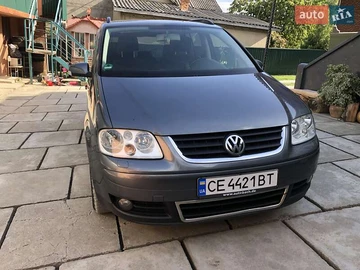 Авто Volkswagen Touran 2005 № 7966412