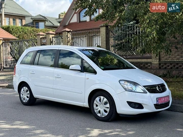 Авто Opel Zafira 2008 № 7966415