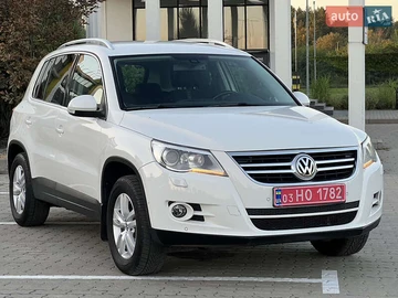 Авто Volkswagen Tiguan 2010 № 7966442