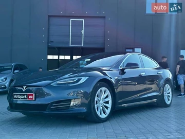 Авто Tesla Model S 2018 № 7966577