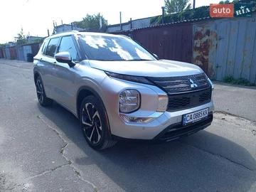 Авто Mitsubishi Outlander 2022 № 7966583