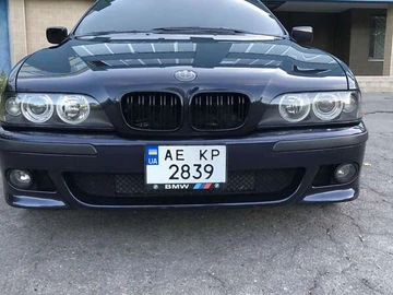 Авто BMW 5 Series 1999 № 7967093