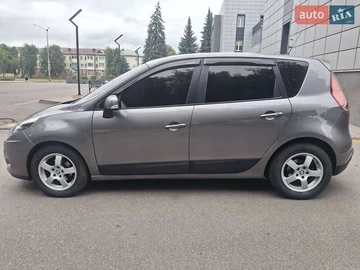Авто Renault Scenic 2010 № 7967107