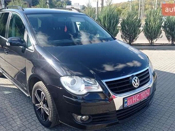 Авто Volkswagen Touran 2008 № 7967119