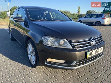 Авто Volkswagen Passat 2013 № 7967171