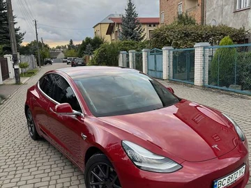Авто Tesla Model 3 2018 № 7967342