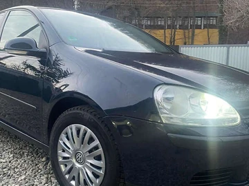 Авто Volkswagen Golf 2004 № 7967979