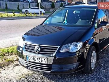 Авто Volkswagen Touran 2007 № 7968172