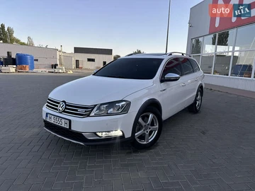 Авто Volkswagen Passat Alltrack 2012 № 7968385