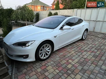 Авто Tesla Model S 2016 № 7968422