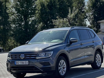 Авто Volkswagen Tiguan 2019 № 7968432