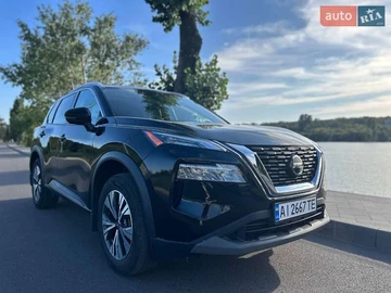 Авто Nissan Rogue 2021 № 7968443