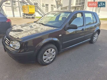 Авто Volkswagen Golf 2000 № 7968602