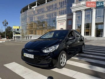 Авто Hyundai Accent 2013 № 7968776