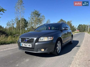 Авто Volvo V50 2012 № 7968788