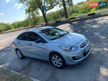 Авто Hyundai Accent 2012 № 7968805