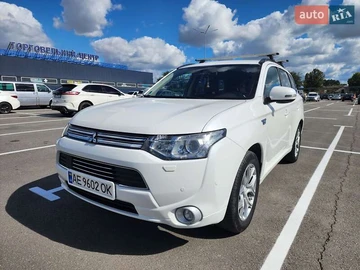 Авто Mitsubishi Outlander 2014 № 7968869