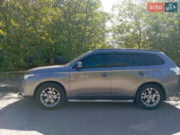 Авто Mitsubishi Outlander 2013 № 7968871