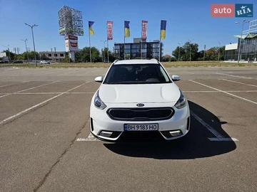Авто KIA Niro 2017 № 7968999