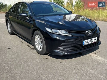 Авто Toyota Camry 2018 № 7969019