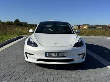 Авто Tesla Model 3 2022 № 7969037