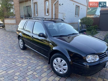 Авто Volkswagen Golf 2001 № 7969233