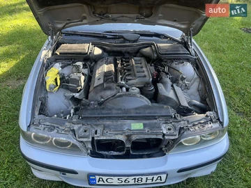 Авто BMW 5 Series 1999 № 7969236