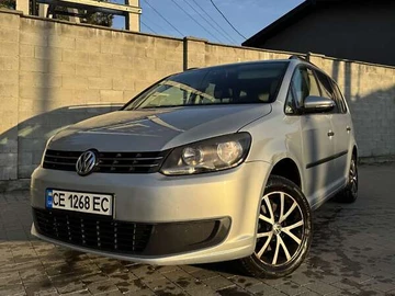 Авто Volkswagen Touran 2011 № 7969636