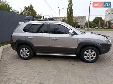 Авто Hyundai Tucson 2005 № 7969668