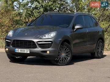 Авто Porsche Cayenne 2010 № 7969695