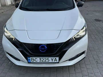 Авто Nissan Leaf 2019 № 7969840