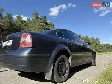 Авто Volkswagen Passat 2004 № 7970039