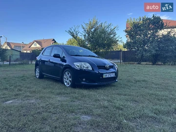 Авто Toyota Auris 2007 № 7970199