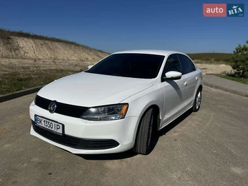 Авто Volkswagen Jetta 2010 № 7970337