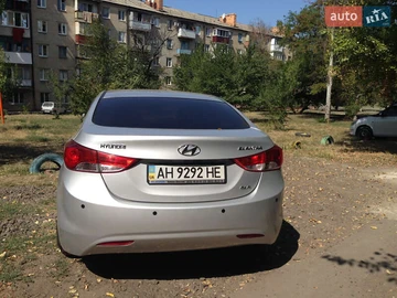 Авто Hyundai Elantra 2013 № 7970401
