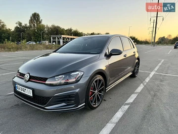 Авто Volkswagen Golf Gti 2019 № 7970712