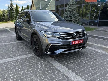 Авто Volkswagen Tiguan 2022 № 7970717