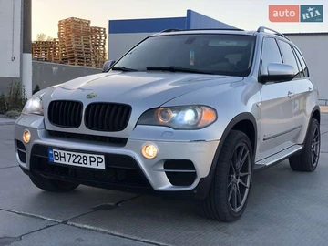 Авто BMW X5 2010 № 7971353