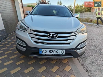 Авто Hyundai Santa Fe 2013 № 7971359