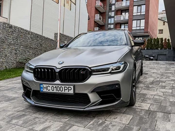 Авто BMW M5 2019 № 7973418