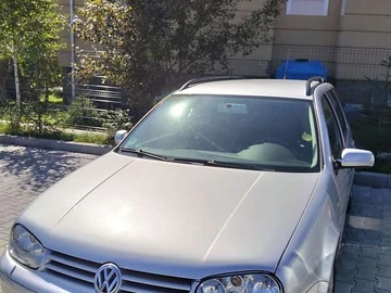 Авто Volkswagen Golf 2003 № 7973833