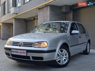 Авто Volkswagen Golf 2001 № 7973949