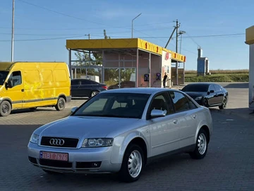 Авто Audi A4 2003 № 7973960