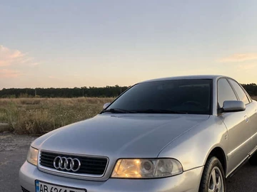 Авто Audi A4 2000 № 7974023