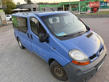Авто Renault Trafic 2003 № 7974025