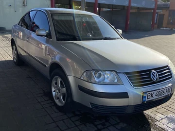 Авто Volkswagen Passat 2000 № 7974028