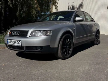 Авто Audi A4 2002 № 7974187