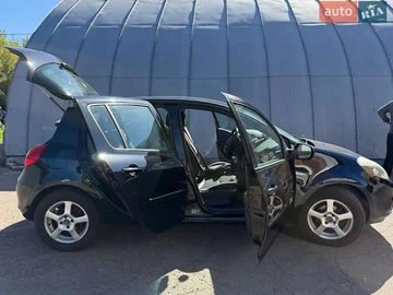 Авто Renault Clio 2012 № 7974236