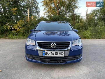 Авто Volkswagen Touran 2007 № 7974249